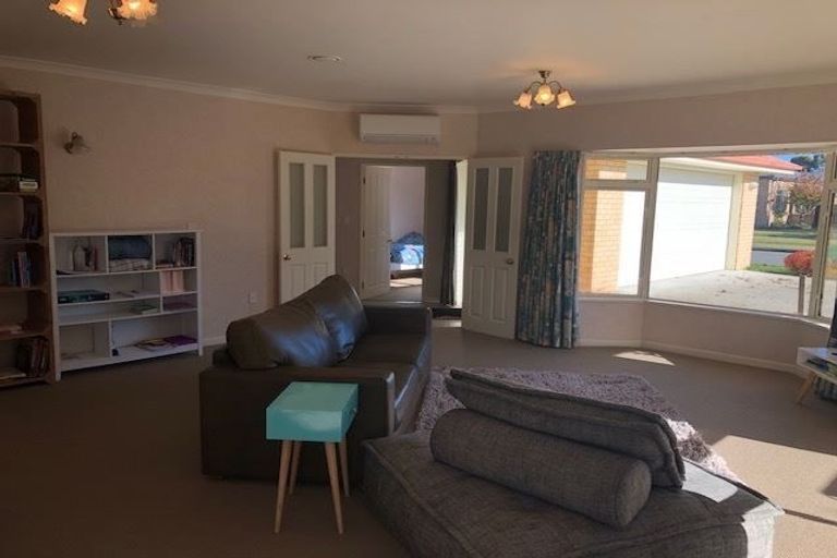 Photo of property in 27 Becmead Drive, Harewood, Christchurch, 8051