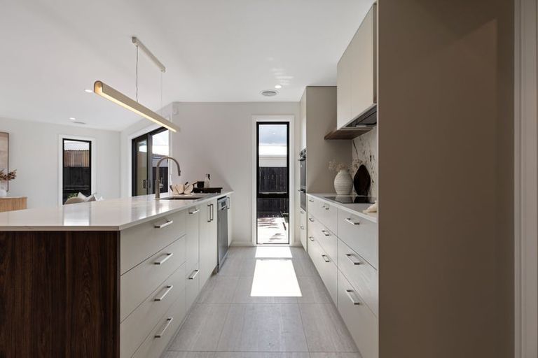 Photo of property in 7 Samuel Place, Terrace End, Palmerston North, 4410