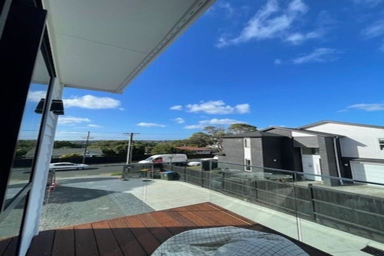 Photo of property in 39b Exminster Street, Blockhouse Bay, Auckland, 0600