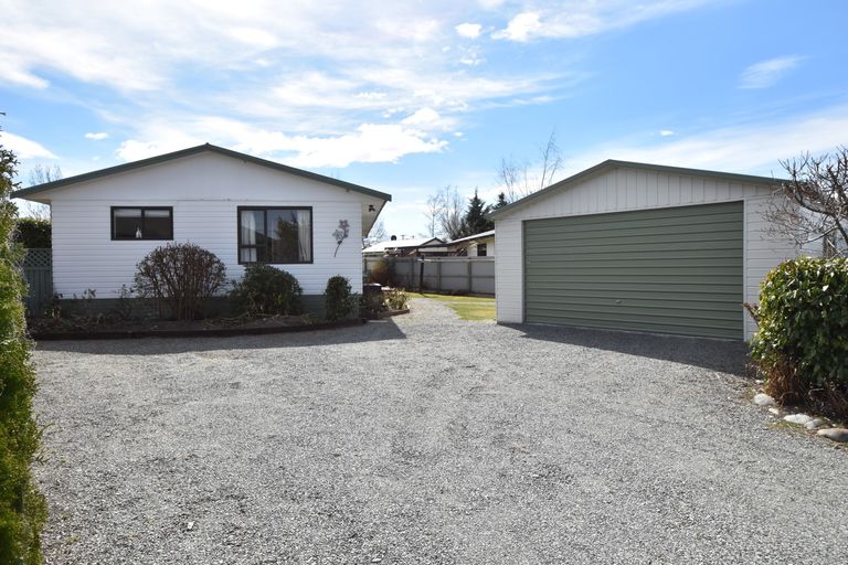 Photo of property in 26 Totara Drive, Twizel, 7901