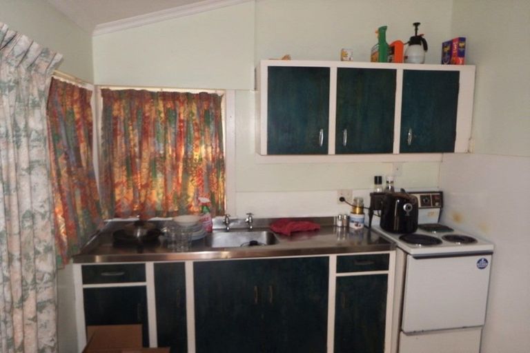 Photo of property in 5 Cuba Street, Marton, 4710