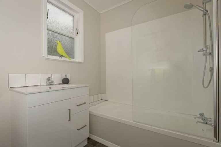 Photo of property in 26-28 Judd Crescent, Naenae, Lower Hutt, 5011