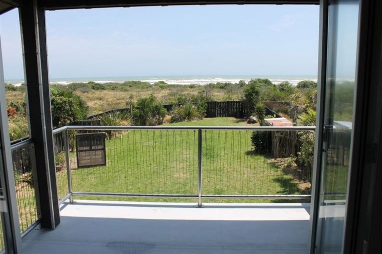 Photo of property in 13 Rodney Avenue, Te Horo Beach, Otaki, 5581