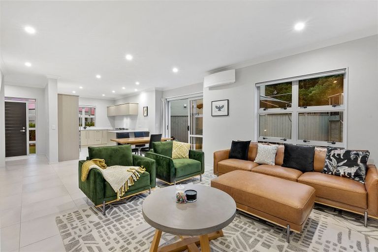 Photo of property in 42 Matairangi Avenue, Totara Heights, Auckland, 2105