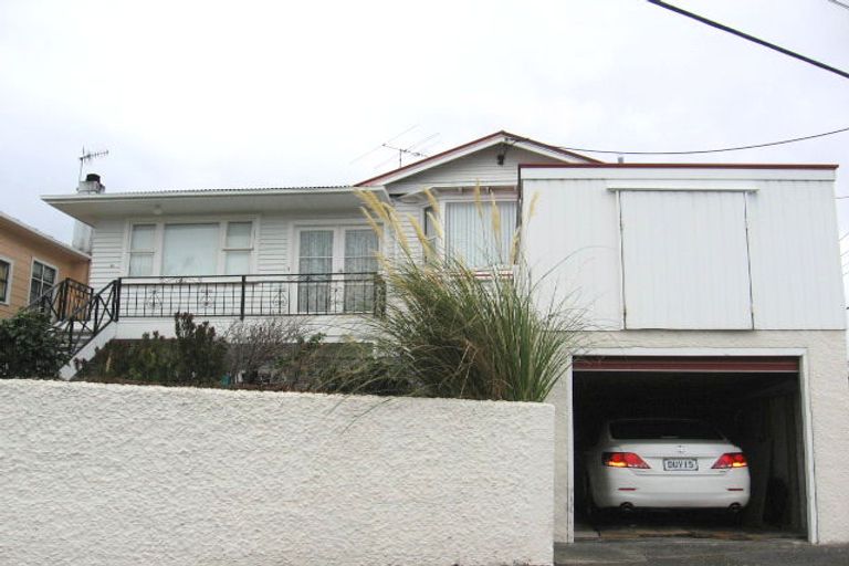 Photo of property in 64 Tirangi Road, Rongotai, Wellington, 6022