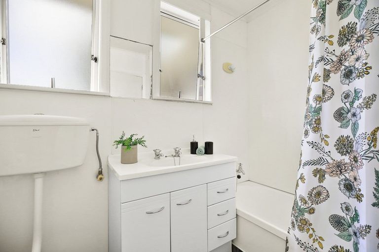 Photo of property in 7 Mcpherson Place, Fairfield, Hamilton, 3214