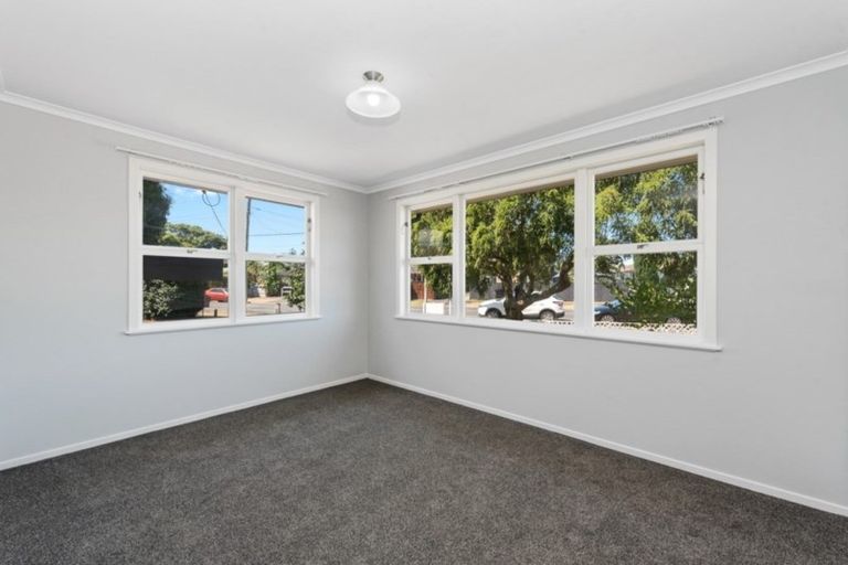 Photo of property in 79 Masters Avenue, Silverdale, Hamilton, 3216