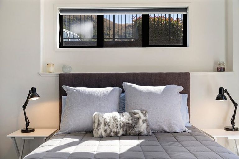 Photo of property in 10 Livingstone Lane, Frankton, 9300