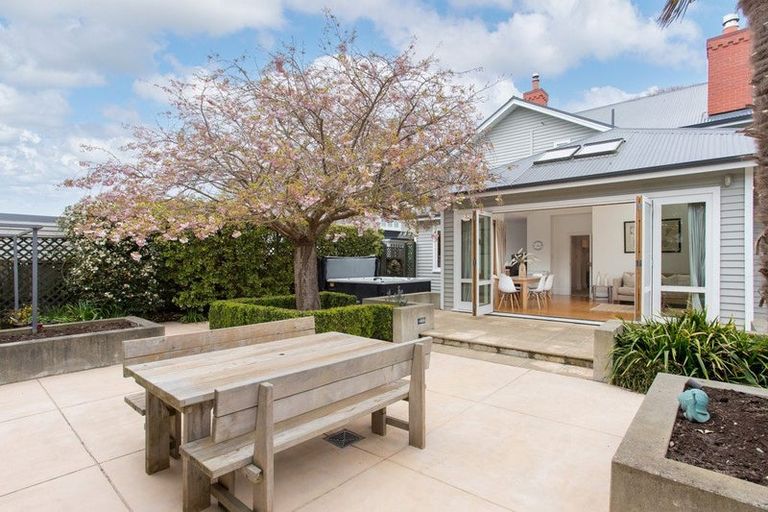 Photo of property in 42 Heaton Street, Merivale, Christchurch, 8052