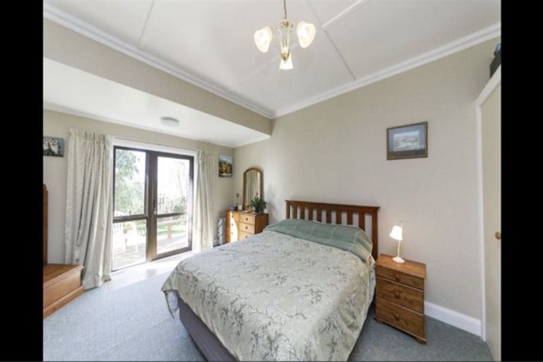 Photo of property in 46 Aorangi Road, Aorangi, Feilding, 4775