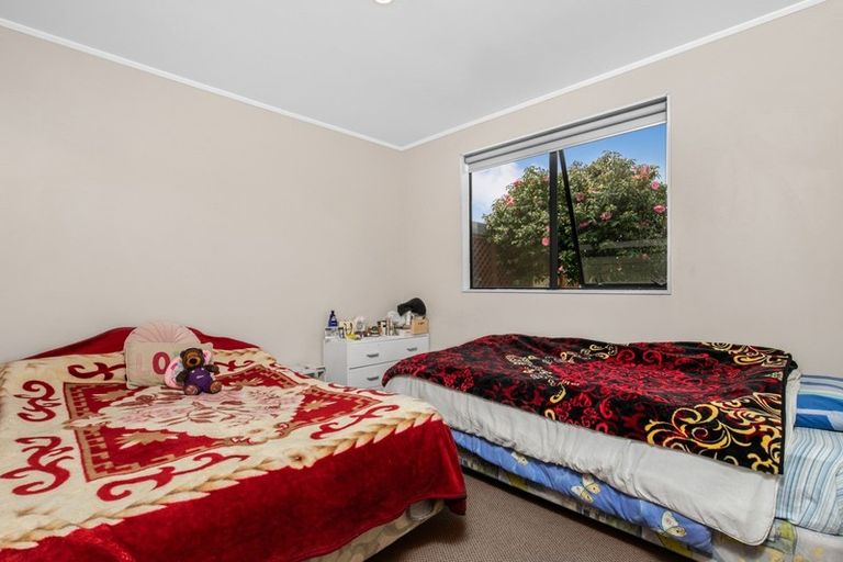 Photo of property in 2/18 Coombe Avenue, Otara, Auckland, 2023