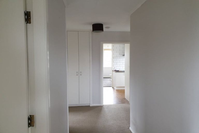 Photo of property in 127 Northcote Road, Northcote, Christchurch, 8052