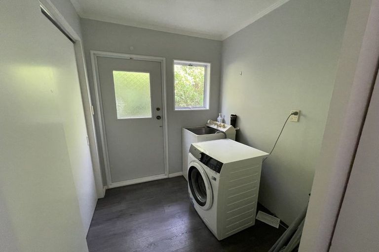 Photo of property in 6 Iona Place, Papakowhai, Porirua, 5024