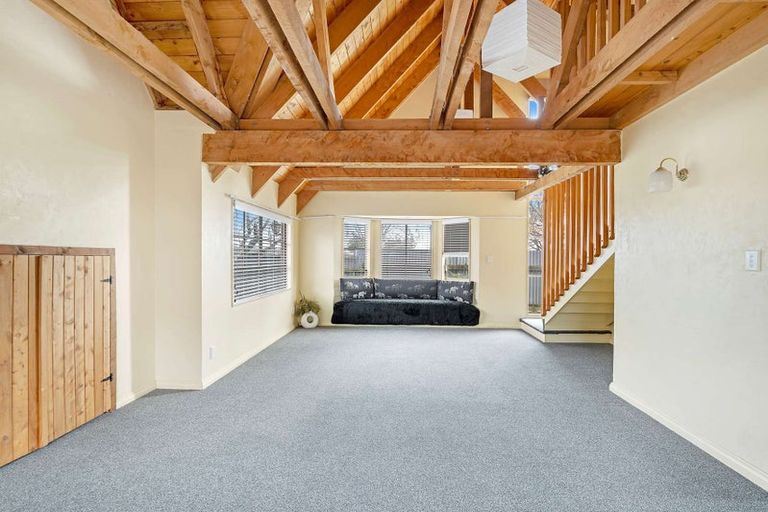 Photo of property in 8 Rosedale Place, Levin, 5510