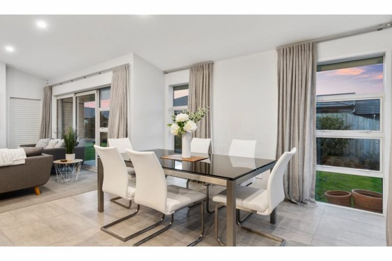 Photo of property in 278 Lakes Boulevard, Pyes Pa, Tauranga, 3112