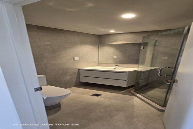 Photo of property in 1/2 Mahalo Avenue, Wiri, Auckland, 2104