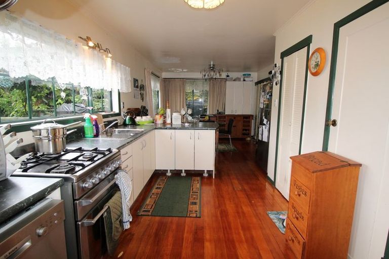 Photo of property in 46 Mountain Road, Western Heights, Rotorua, 3015