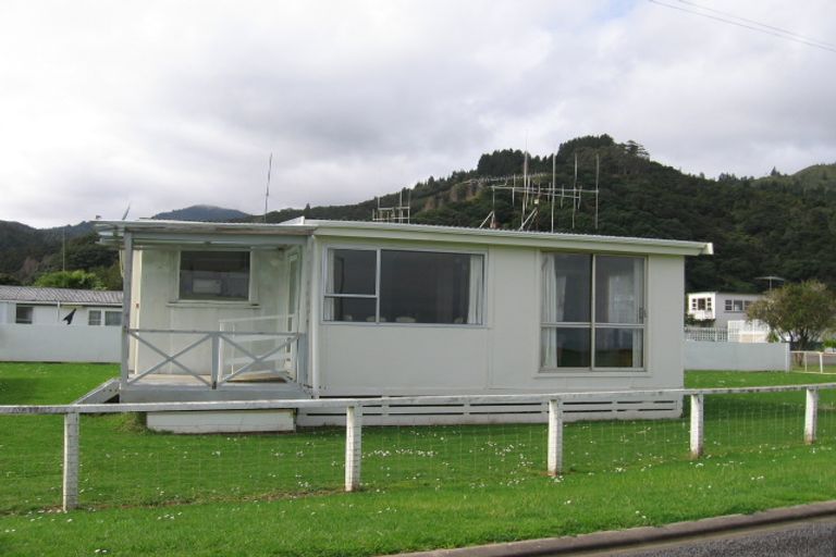 Photo of property in 22 Tatahi Street, Te Puru, Thames, 3575