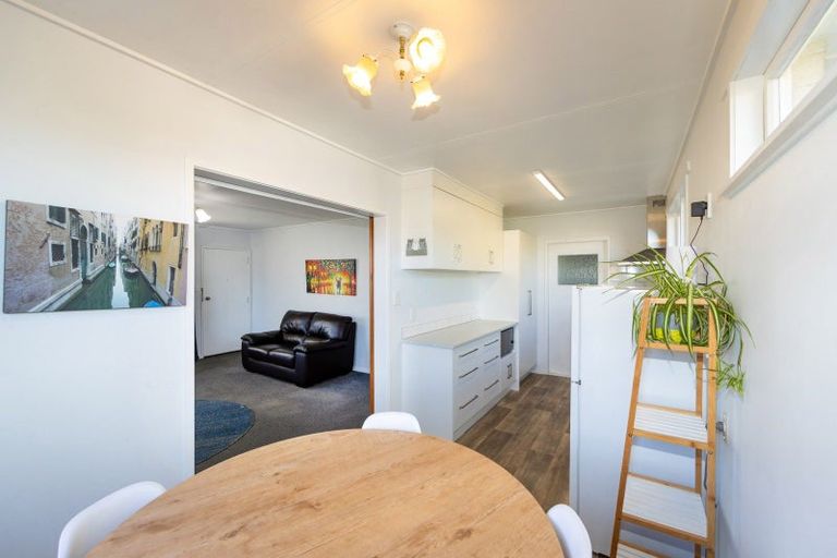 Photo of property in 1/1007 Duke Street, Mahora, Hastings, 4120