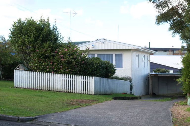 Photo of property in 1/38 Waterloo Street, Howick, Auckland, 2014