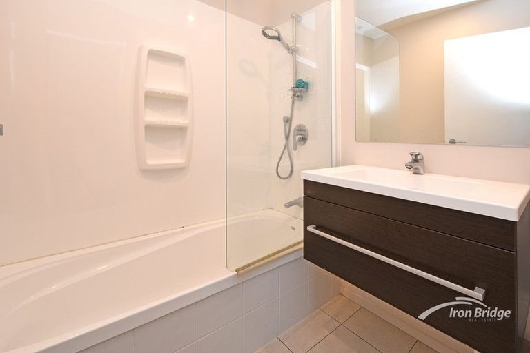 Photo of property in 6/9 Cameron Street, Sydenham, Christchurch, 8023