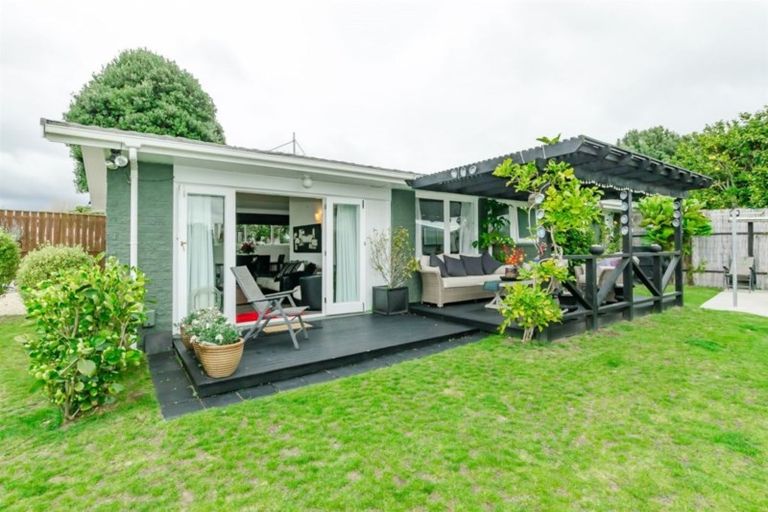 Photo of property in 11b Martin Road, Paraparaumu Beach, Paraparaumu, 5032