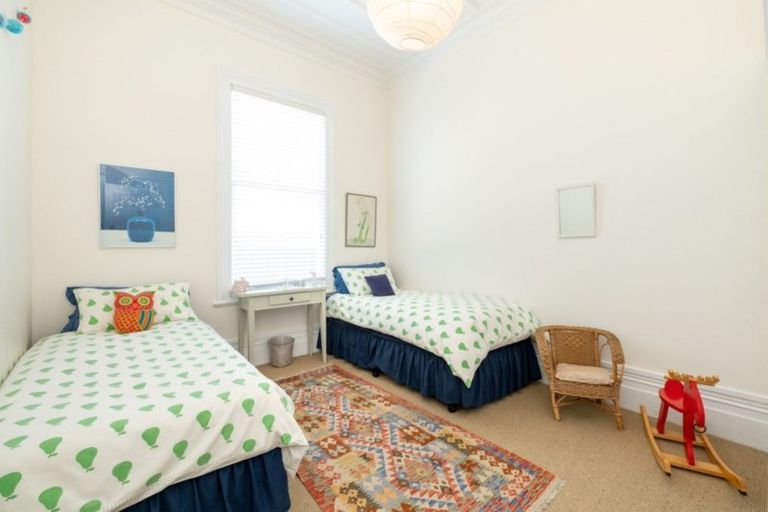 Photo of property in 12 Meeanee Quay, Westshore, Napier, 4110