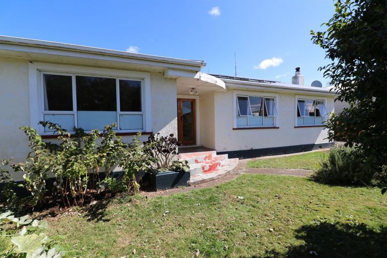 Photo of property in 48 Gordon Street, Dannevirke, 4930