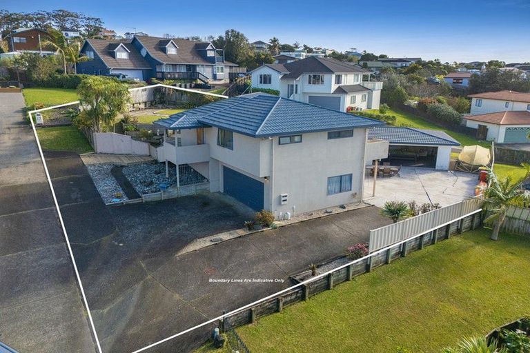 Photo of property in 18 Roseville Road, Gulf Harbour, Whangaparaoa, 0930