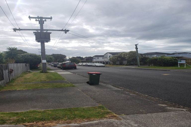 Photo of property in 13 Richard Avenue, Bucklands Beach, Auckland, 2014