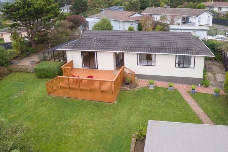 Photo of property in 26 Buccaneer Place, Grenada Village, Wellington, 6037