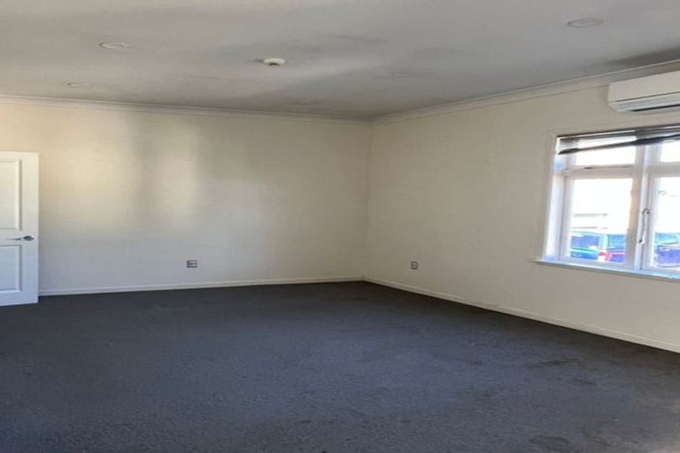 Photo of property in 94 Wexford Road, Miramar, Wellington, 6022