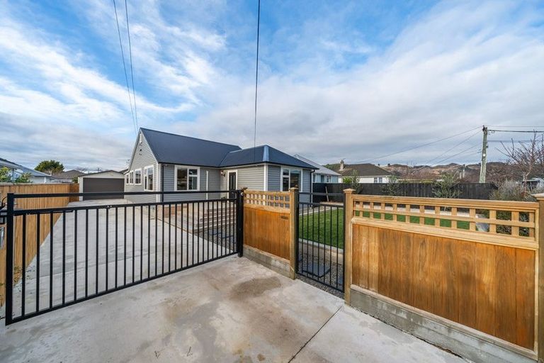 Photo of property in 15 Liverpool Street, Trentham, Upper Hutt, 5018
