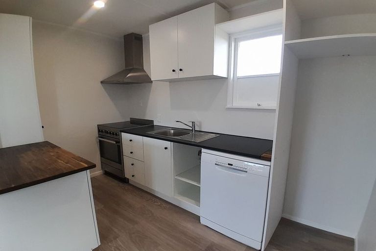 Photo of property in 22 Rogers Road, Bay View, Napier, 4104