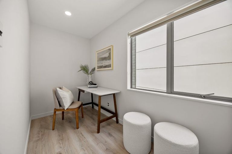 Photo of property in 4 Meritage Lane, Te Atatu South, Auckland, 0610