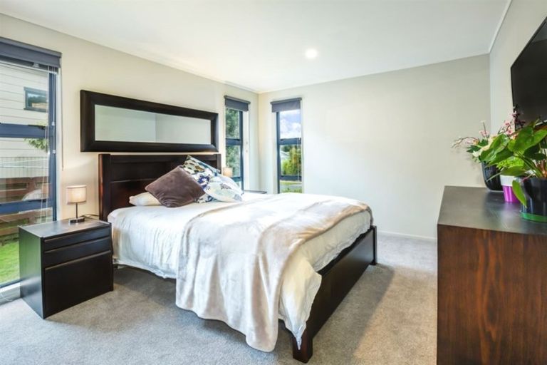 Photo of property in 4 Bowline Place, Whitby, Porirua, 5024