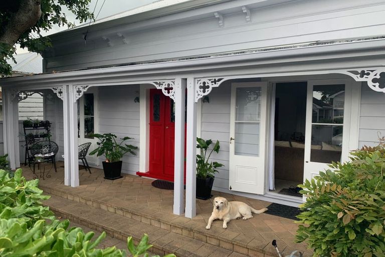 Photo of property in 14 Domain Street, Devonport, Auckland, 0624