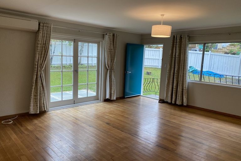 Photo of property in 1/38 Lynden Avenue, Hillcrest, Auckland, 0627