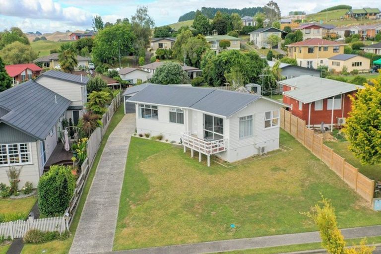 Photo of property in 5 Oxford Street, Tirau, 3410