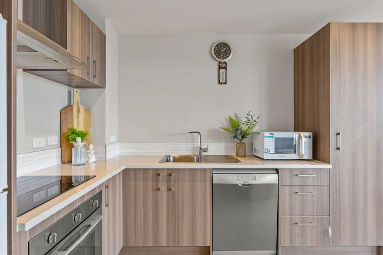 Photo of property in 403/1 Rose Garden Lane, Albany, Auckland, 0632