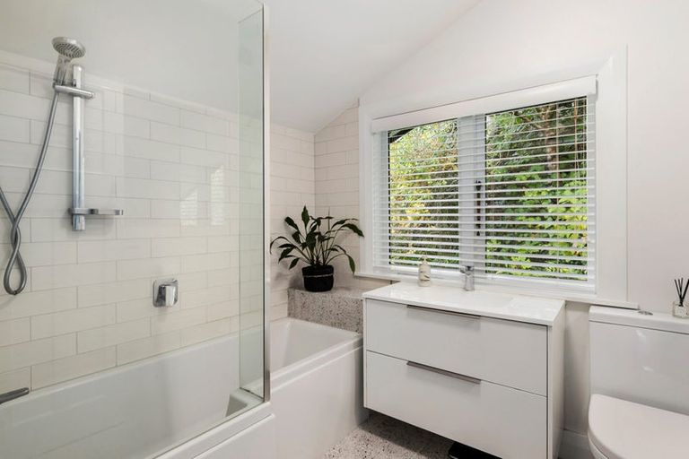 Photo of property in 37 Oban Street, Wadestown, Wellington, 6012