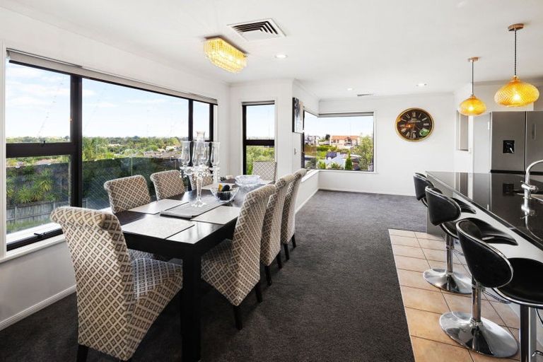 Photo of property in 25 Millennium Heights, Flagstaff, Hamilton, 3210