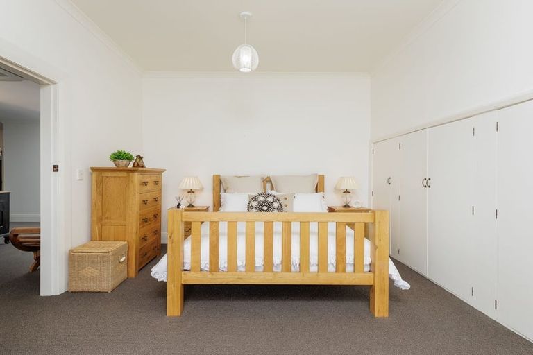 Photo of property in 2 Hunter Crescent, Waimate, 7924