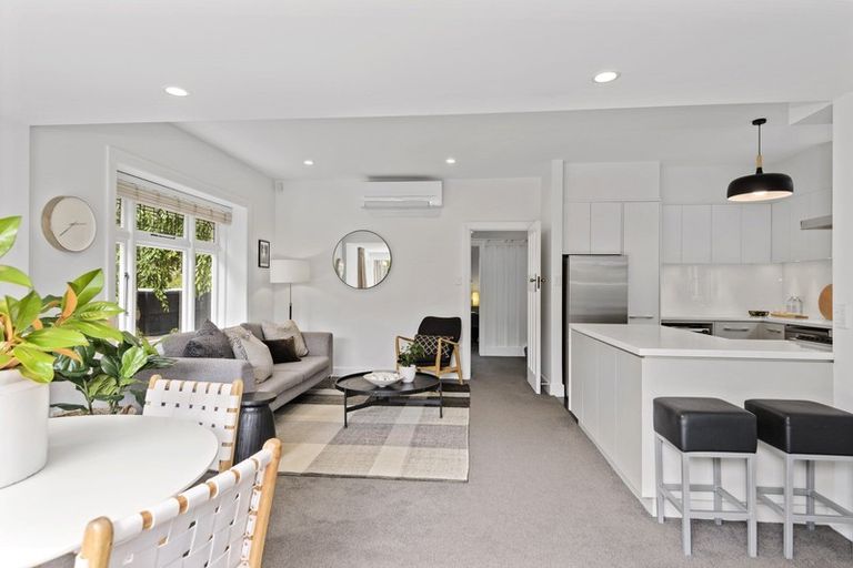 Photo of property in 49 Paparoa Street, Papanui, Christchurch, 8053