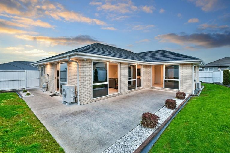 Photo of property in 66 Westmuir Crescent, Pokeno, 2402