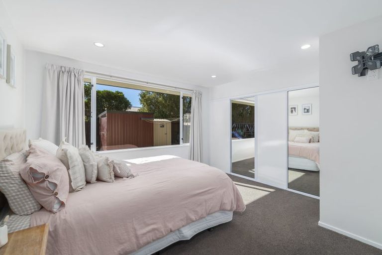 Photo of property in 12 Westview Crescent, West Melton, 7618