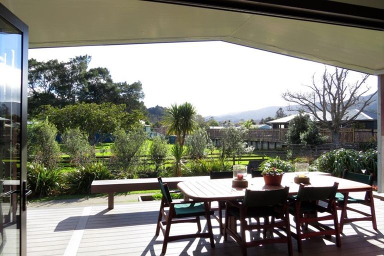 Photo of property in 64 Mary-ellen Place, Coromandel, 3506