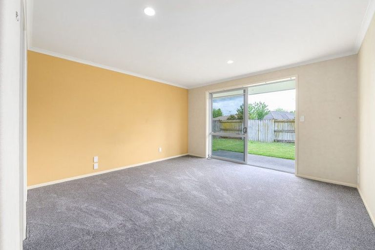Photo of property in 19 Innswood Place, Rototuna North, Hamilton, 3210