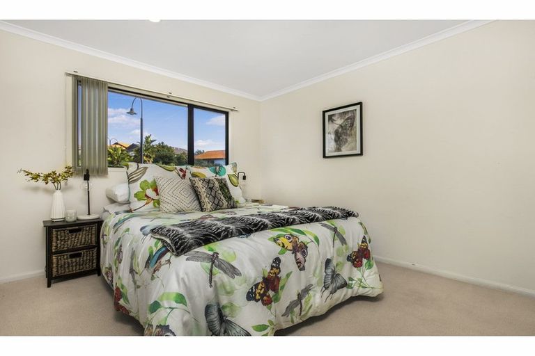 Photo of property in 2 Quarter Deck Lane, Gulf Harbour, Whangaparaoa, 0930