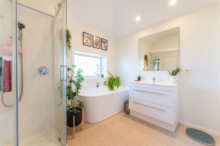 Photo of property in 54 Trafalgar Street, Maori Hill, Timaru, 7910